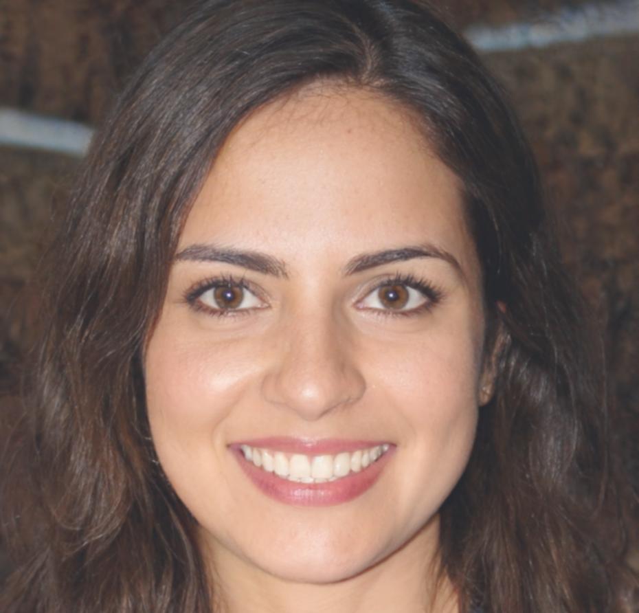 Rebecca Chen, Lead Financial Strategist at ruhukverorounano, working on financial analysis